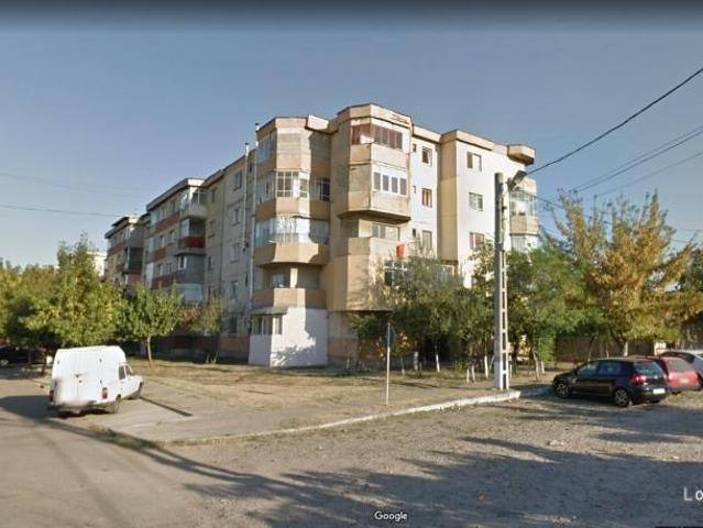 Apartament 3 camere, str. Jiului, Calafat, jud. Dolj