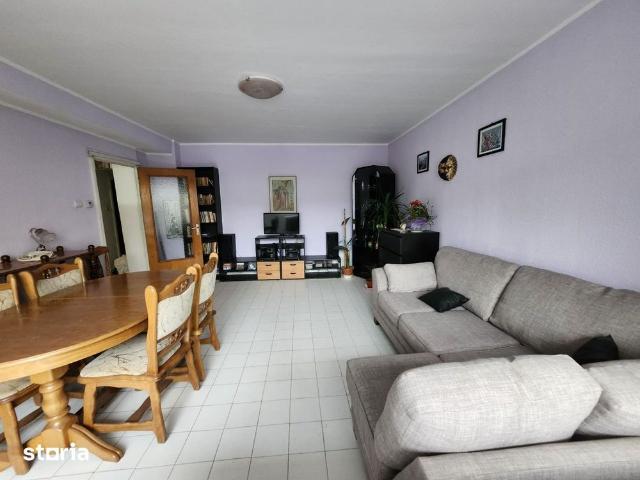 Apartament 3 camere Scriitorilor