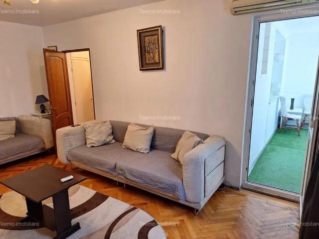 Apartament 3 camere, semidecomandat, 67 mp, ac, balcon, metrou, Dristor
