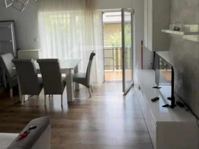 Apartament 3 camere si garaj, zona Zorilor, pet friendly