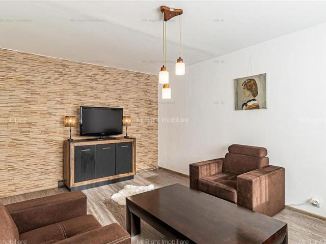 Apartament 3 camere si parcare zona Racadau