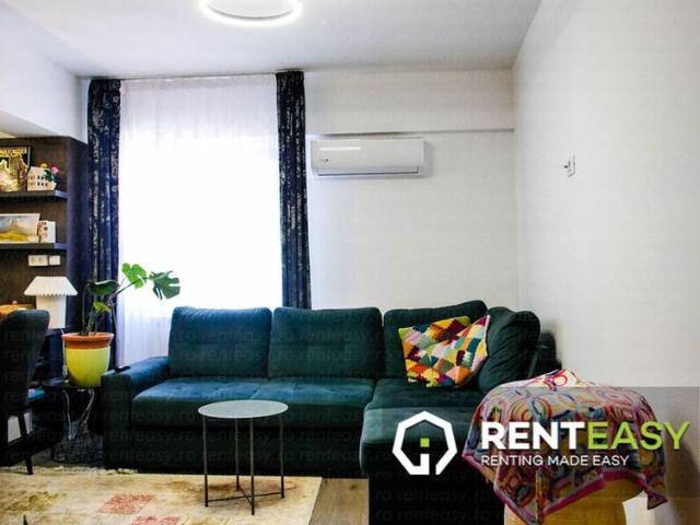 Apartament 3 camere situat in zona Palas Hala Centrala