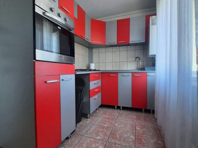 Apartament 3 camere spatios, strada Rahovei