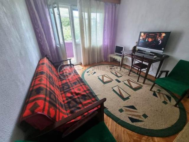 Apartament 3 camere, Tatarasi, 58mp