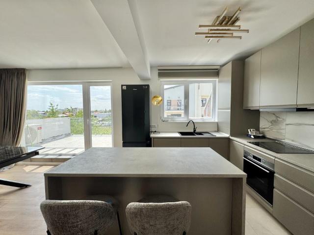 Apartament 3 Camere Terasa Mare Prima Inchiriere Disponibil Imediat