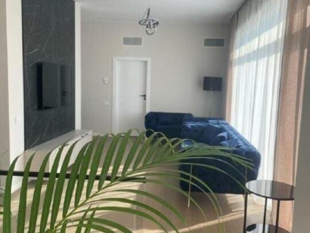 apartament 3 camere, tip duplex, 2 locuri parcare, zona pipera