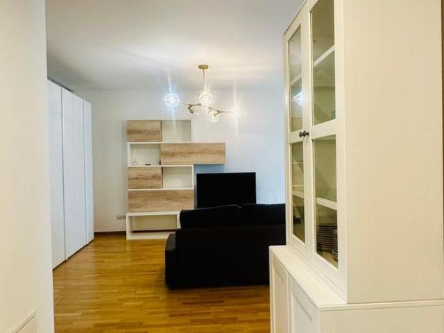 Apartament 3 camere Tribunalul Bucuresti/ Lauder Reut Complex Educational