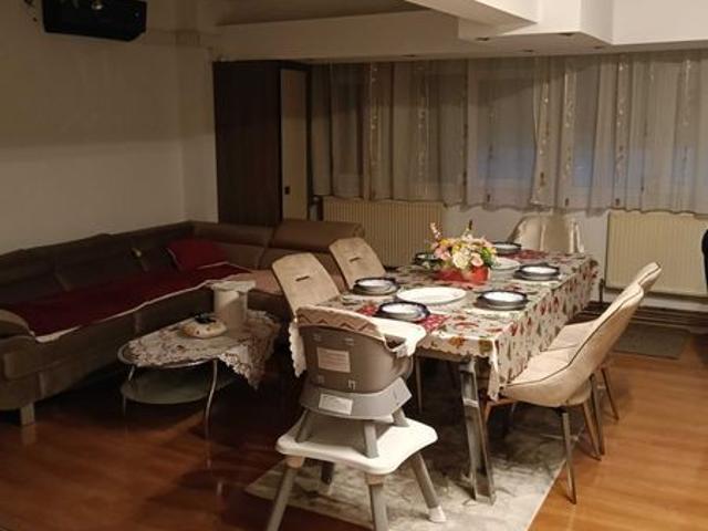 Apartament 3 camere ultracentral DEVA