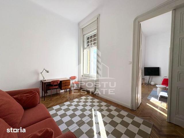Apartament 3 camere ultracentral, Piata Operei, decomandat, cu balcon