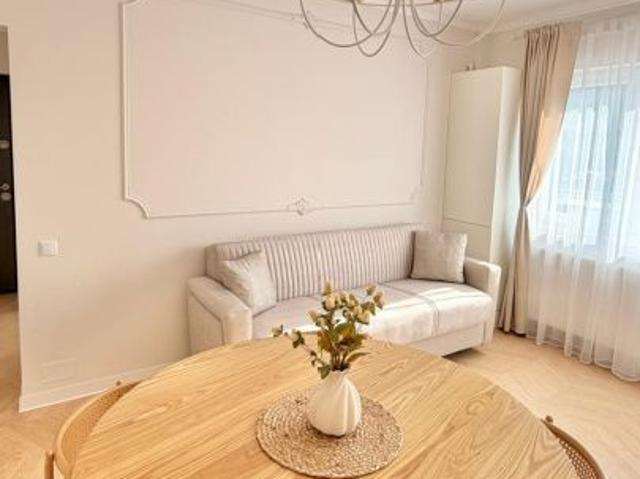 Apartament 3 camere, ultrafinisat, zona Terra