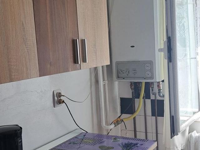 Apartament 3 Camere UMF 450 euro