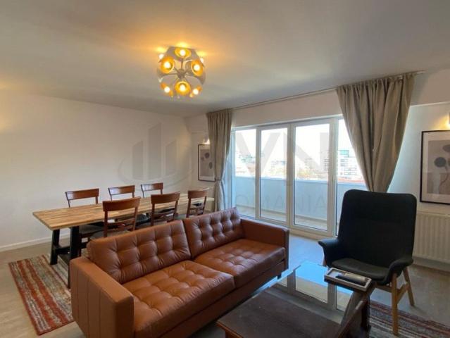Apartament 3 camere Unirii Decebal
