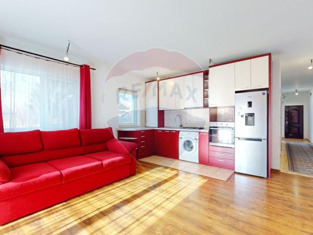 Apartament 3 camere vanzare in casă / vilă Brasov, Harmanului vezi locația pe hartă