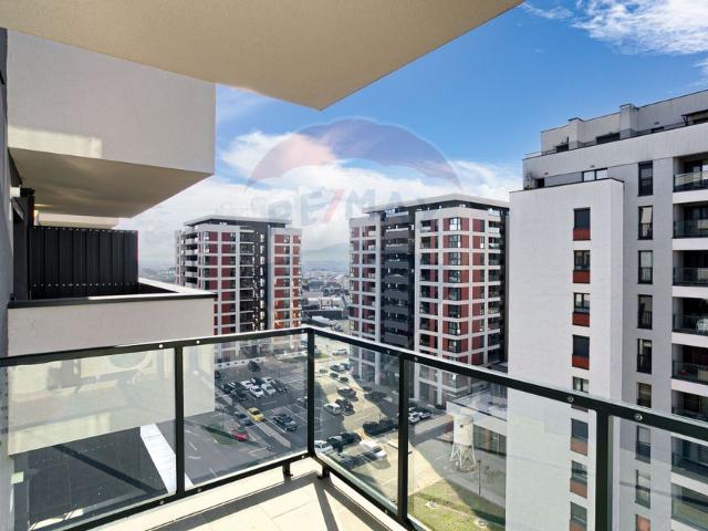 Apartament 3 camere vanzare in bloc de apartamente Arad, UTA vezi locația pe hartă