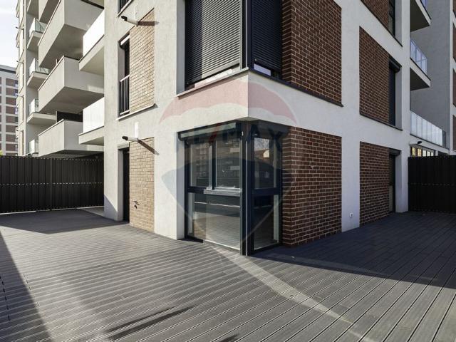 Apartament 3 camere vanzare in bloc de apartamente Arad, UTA vezi locația pe hartă