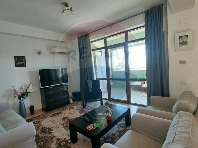Apartament 3 camere vanzare in bloc de apartamente Constanta, Mamaia Sat, Nord vezi locația pe hartă