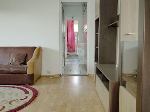 Apartament 3 camere vanzare in bloc de apartamente Iasi, Bularga vezi locația pe hartă
