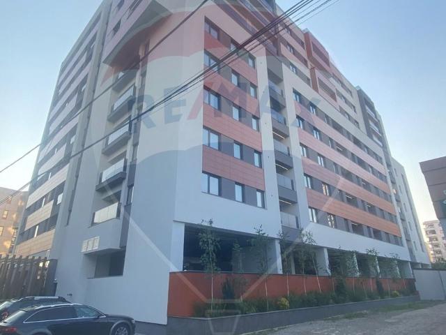 Apartament 3 camere vanzare in bloc de apartamente Prahova, Ploiesti, Central vezi locația pe hartă