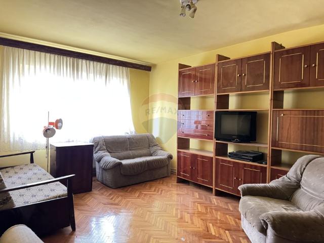 Apartament 3 camere vanzare in bloc de apartamente Sibiu, Medias, Vitrometan vezi locația pe hartă