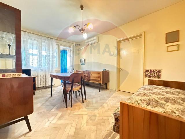 Apartament 3 camere vanzare in bloc mixt Constanta, Tomis I vezi locația pe hartă