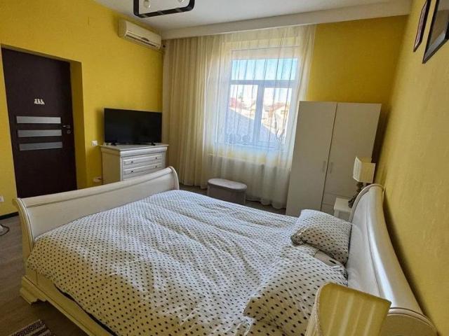 Apartament 3 camere | Vilă | Bulevardul Ion Mihalache