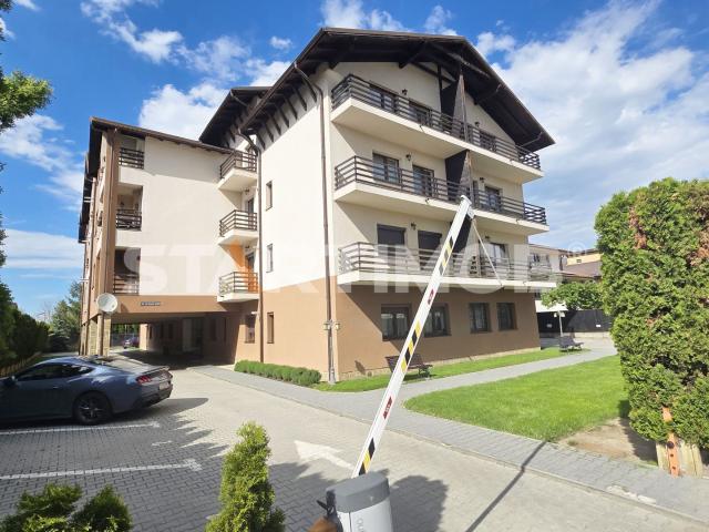Apartament 3 camere zona Coresi cu parcare