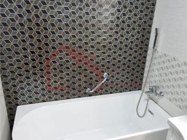 Apartament 3 camere zona Calea Calarasilor