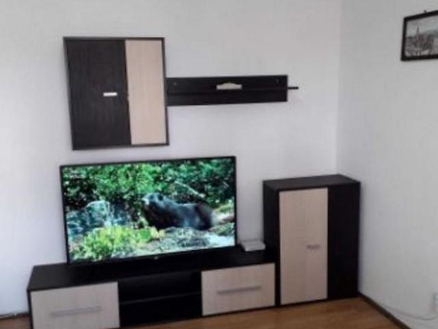 Apartament 3 camere Zona Cedonia Agentia de Mediu