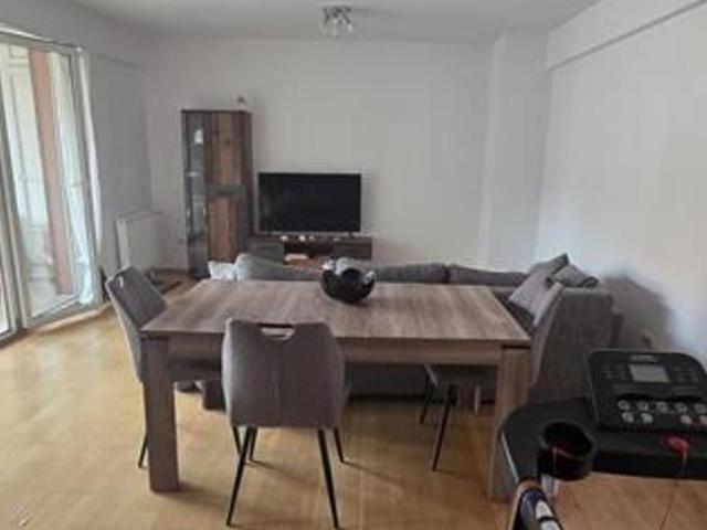 Apartament 3 Camere, zona Centru