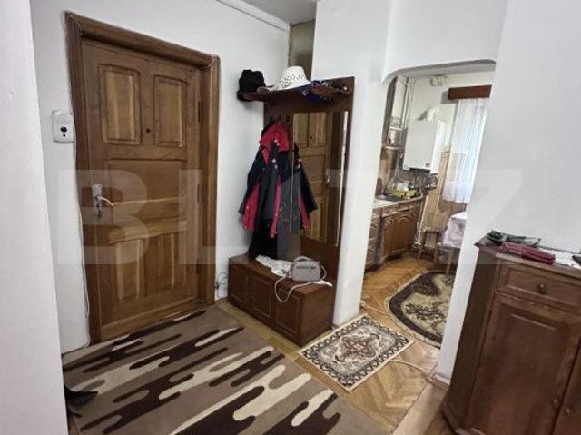 Apartament 3 camere, zona centrala, Radauti