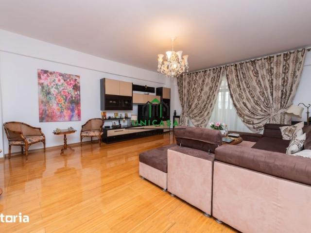 Apartament 3 camere /Zona centrala/De inchiriat