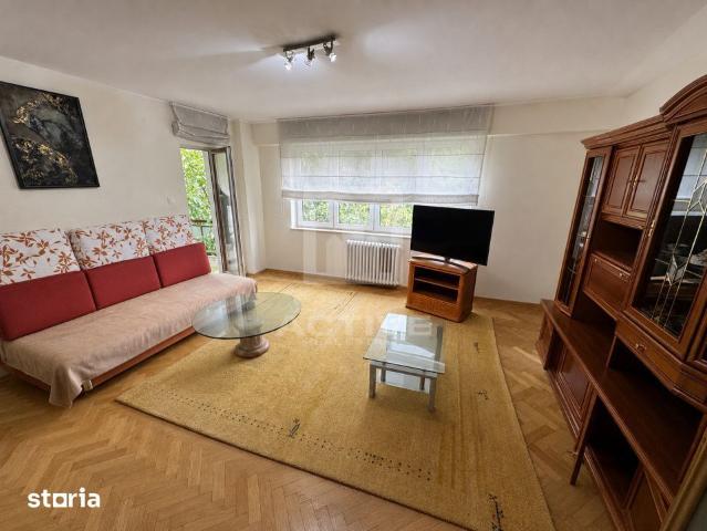 Apartament 3 camere || zona Cipariu