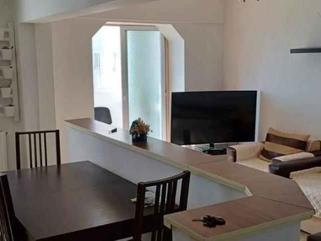 Apartament 3 camere – Zona Big Bratiănu – Mobilat, Utilat, Loc parcare