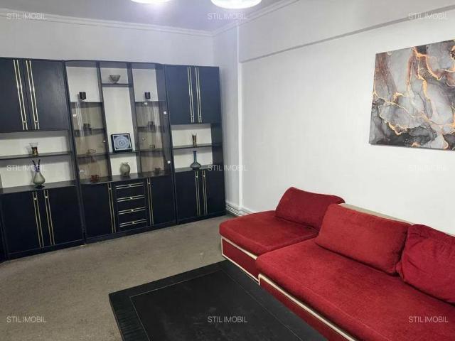 Apartament 3 camere Zona Gara 600 Euro
