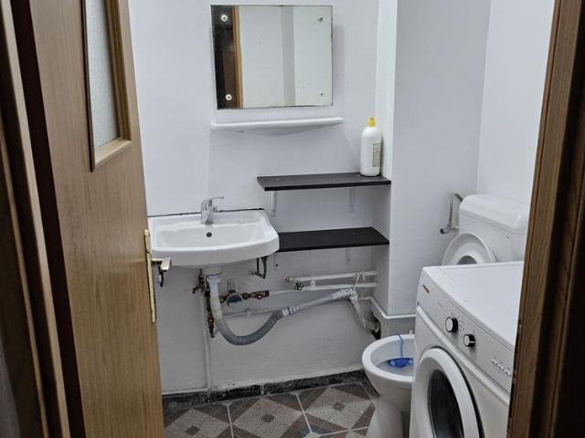 Apartament 3 camere, zona Grivitei, pet friendly