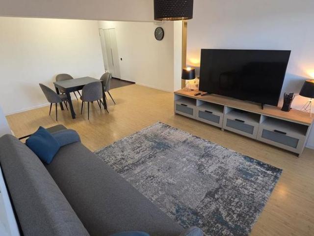 Apartament 3 camere | Zona D. Taberei Ghencea | Loc de parcare dublu