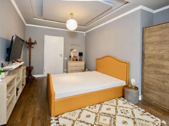 Apartament 3 camere, zona Erou Iancu Nicolae, complex cu piscina