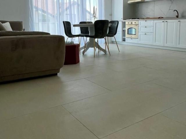 Apartament 3 camere zona IKEA