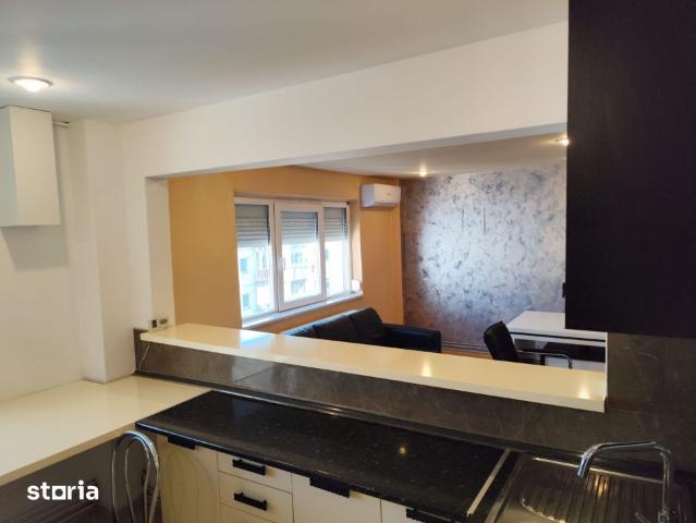 Apartament 3 camere zona Mall Vitan