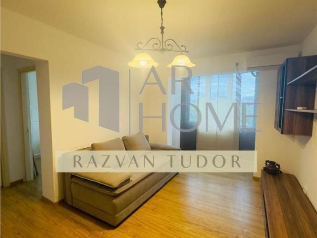 Apartament 3 camere, zona Malu Rosu, Ploiesti