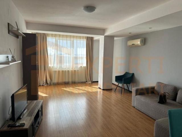 Apartament 3 camere zona Mamaia Nord Summerland