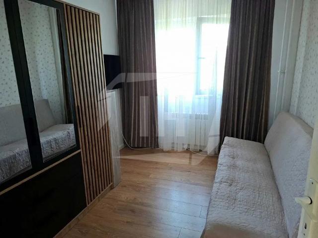 Apartament 3 camere, zona Manastur, pet friendly