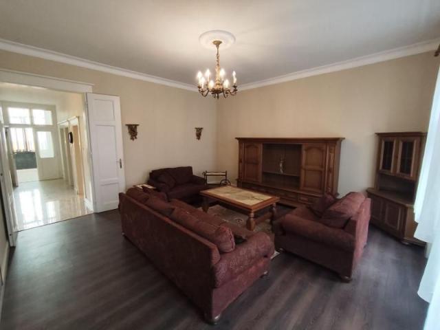 APARTAMENT 3 CAMERE ZONA SINAIA