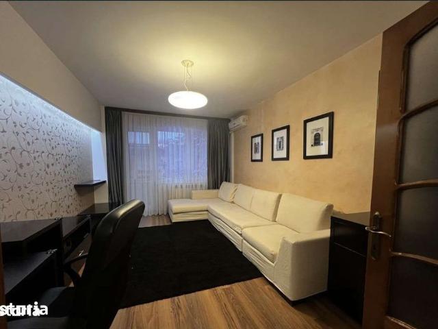 Apartament 3 camere Zona Parc 86 mp