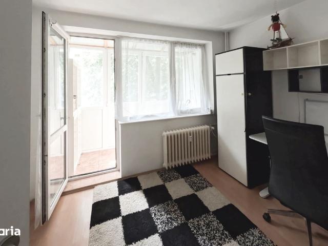 Apartament 3 camere zona Tei