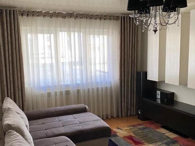 Apartament 3 camere zona Turnisor