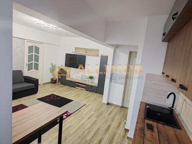 Apartament 3 camere, zona ultracentrala