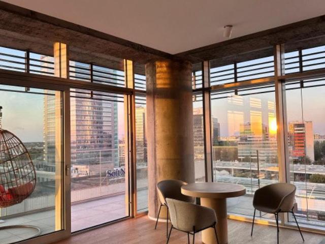 Apartament 3 camere 101 m, la cheie, modern, piscina, parcare, Upsite,Floreasca