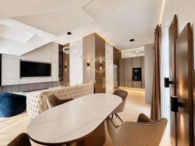 Apartament 3 camere, 120 mp, Tractorul, etaj 1 în vilă Pet friendly