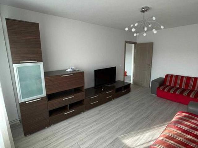 Apartament 3 camere / 2 bai nou renovat de inchiriat Soarelui